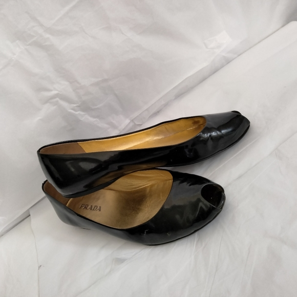 Prada classic Black Patent Leather Peep Toe Ballet Flats as 38.5 - Picture 11 of 16